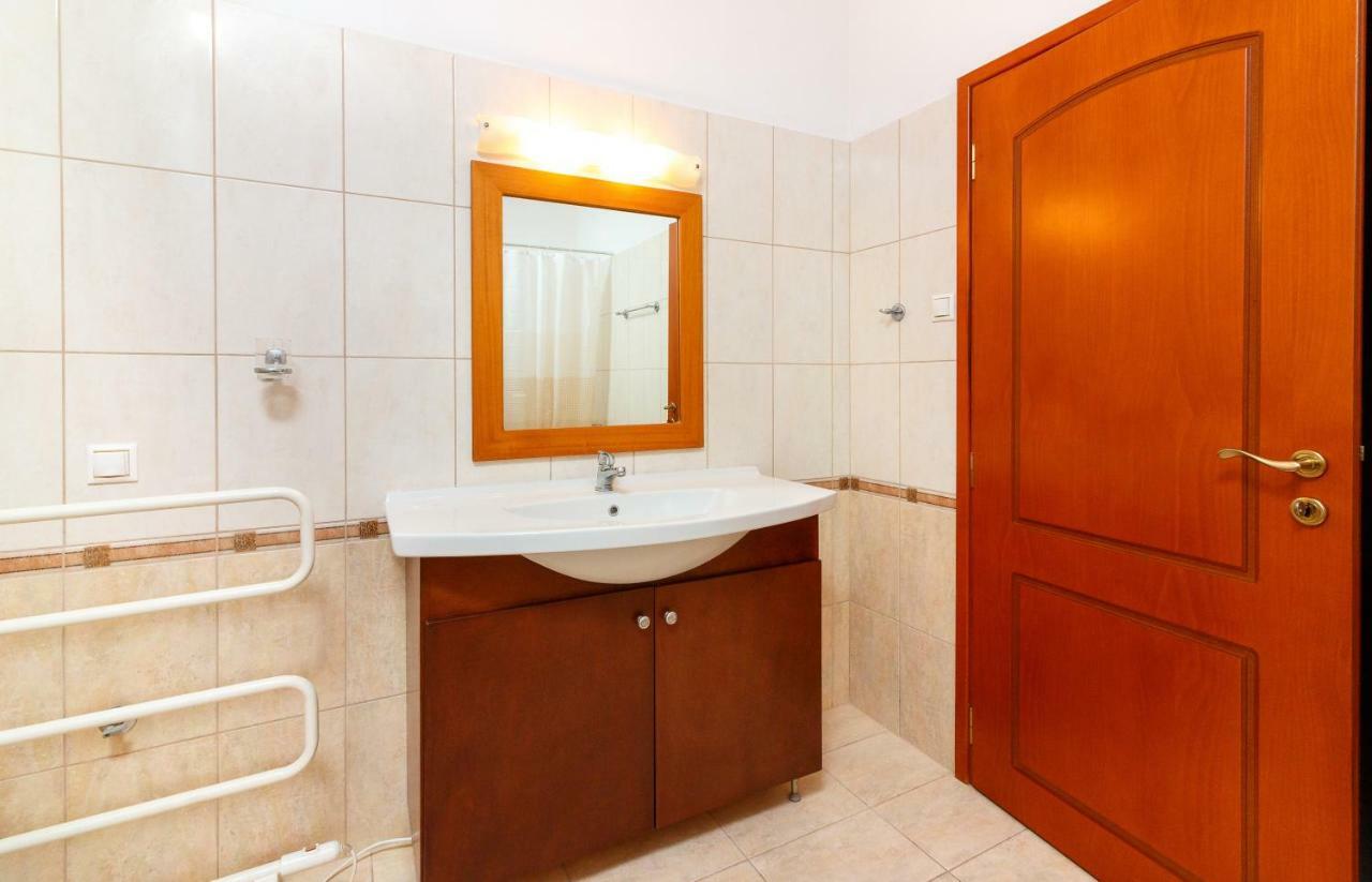 Apartament Charming And Comfy House Agia Marina Zewnętrze zdjęcie